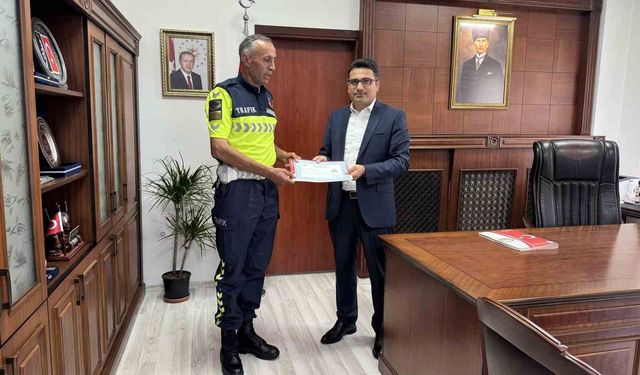 Başarılı jandarma personellerine başarı belgesi