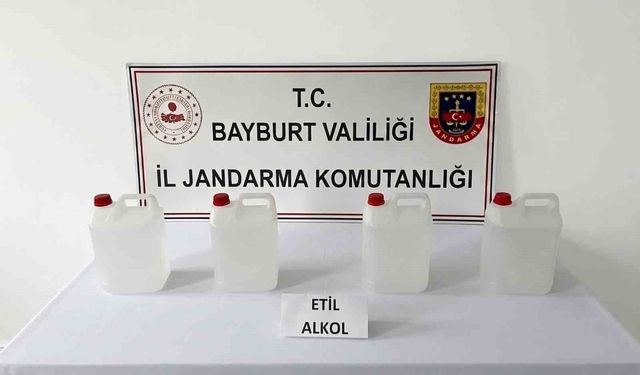 Bayburt'ta 20 litre etil alkol ele geçirildi