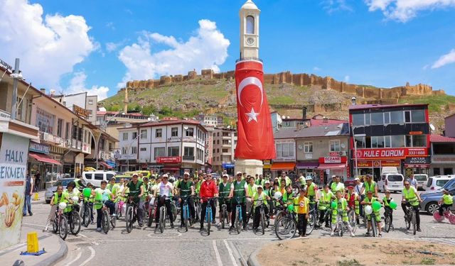 Bayburt'ta sağlıklı yaşam için pedallar çevrildi