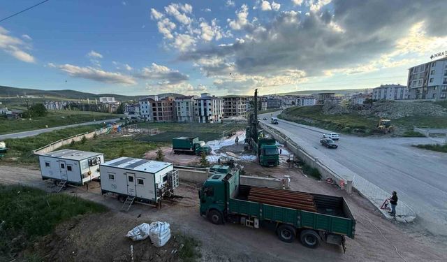 Bayburt'ta yeraltı suyu aramalarında 150 metrede suya ulaşıldı