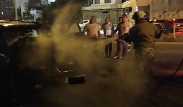 Belen'de otomobil yangını