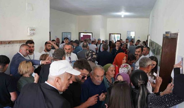 Çevrecik'te 12 yıl sonra seçim heyecanı yaşandı
