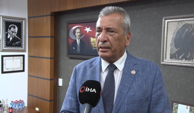 CHP'li Öztürkmen: 'Parti kasasından bazı televizyon kanallarına, gazetelere sosyal medya hesaplarına 755 milyon TL civarında ödeme yapılmış'