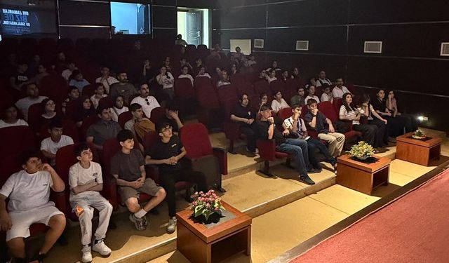 Cizre'de LGS öncesi 'Bir Zamanlar Biz de Bu Sıralardaydık' buluşması