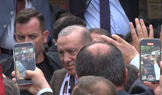 Cumhurbaşkanı Erdoğan, Edirne'de vatandaşlarla sohbet etti