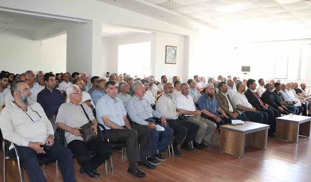 Elazığ'da Kur'an kursu öğreticileri ve din görevlilerine eğitim