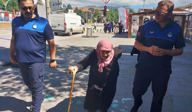 Erzincan zabıtasından gönülleri ısıtan davranış