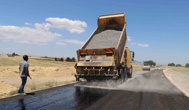 Eyyübiye kırsalında yol standardı yükseliyor