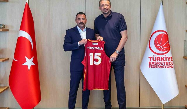 Galatasaray'dan TBF Başkanı Türkoğlu'na ziyaret