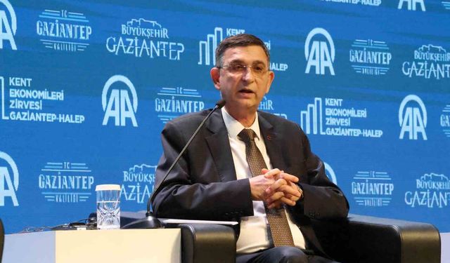 GSO Başkanı Ünverdi, Gaziantep-Halep Kent Ekonomileri Zirvesi'nde konuştu