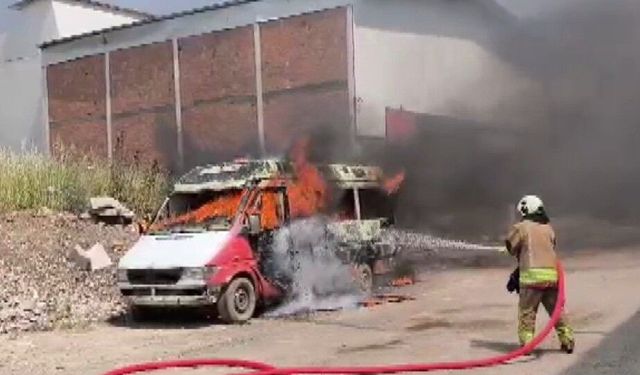 Kahramanmaraş'ta minibüs yangını