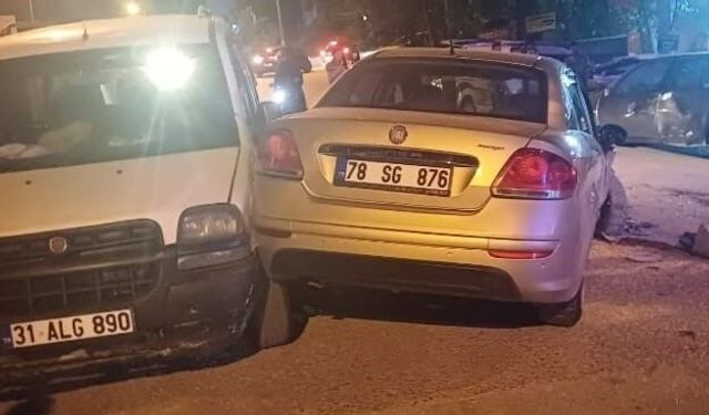 Karabük'te 5 aracın karıştığı zincirleme kazada 2 kişi yaralandı