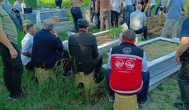 Kıbrıs gazisi son yolculuğuna uğurlandı