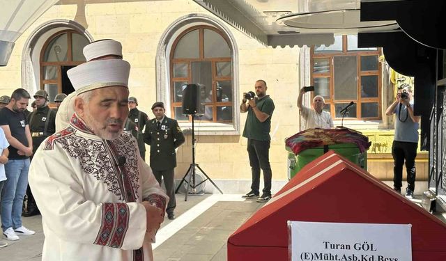 Kırıkkale'deki patlamada hayatını kaybeden Turan Göl, Çankırı'da toprağa verildi