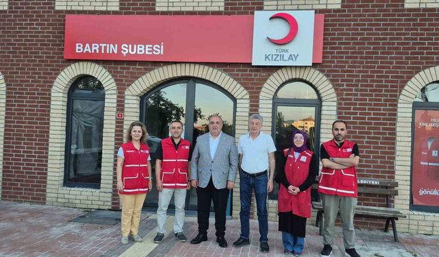 Kızılay'a 158. kuruluş yıldönümü kutlaması