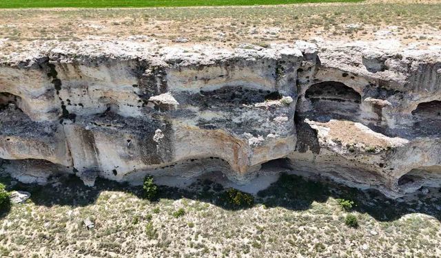 Malatya'da Anadolu'nun en eski resimli mağaralarından biri bulundu