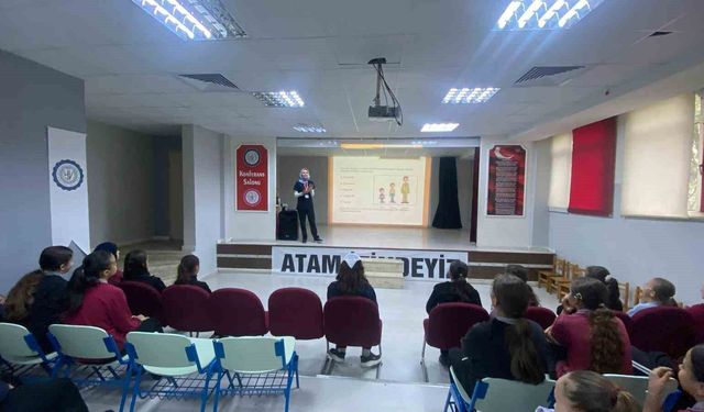 Öğrencilere sağlık eğitimi