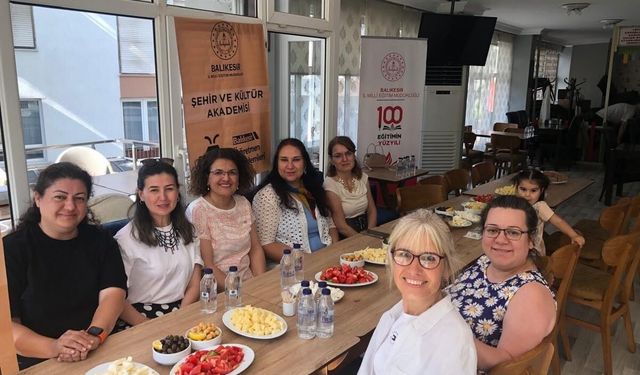 Öğretmenlere 'Peynir-Zeytin-Ekmek Tadım Etkinliği'