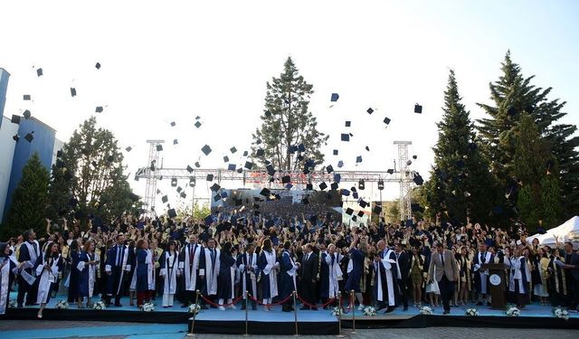 Sağlık ordusuna yeni neferler katıldı