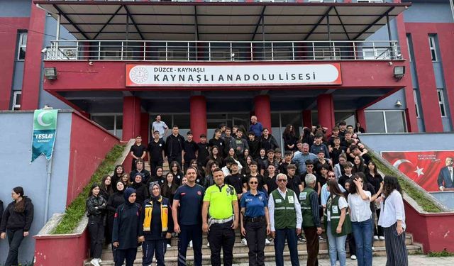 Sigaranın zararlarına dikkat çektiler