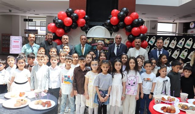 Tatvan'da minik ellerden büyük eserler