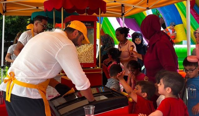 Turgutlu'da 'Farklılıklarımla Öğreniyorum' projesi kapsamında öğrenci şenliği düzenlendi
