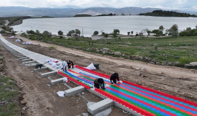 Türkiye'nin en uzun renkli kaydırağı Gebere'de hizmete hazırlanıyor