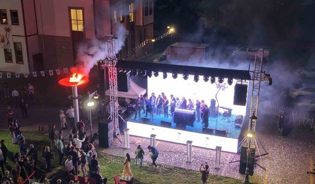 Uluslararası Altın Safran Belgesel Film Festivali'nde meşale yandı