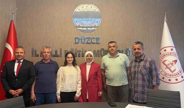Yaşayan diller ve lehçeler komisyonu toplandı