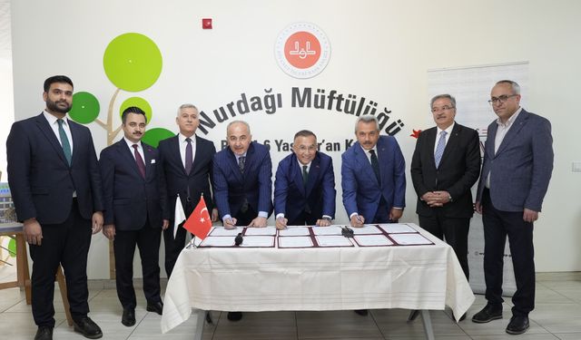 Çay üreticilerinin paylaştığı çaylar Gaziantep’te eğitim yuvası oldu
