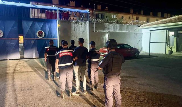 600 bin liralık güneş paneli çalan 3 kişi tutuklandı