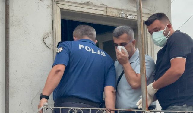 Ağır koku acı gerçeği ortaya çıkardı: 73 yaşındaki adam evinde ölü bulundu