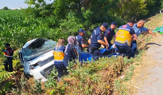 Aksaray'da otomobil takla attı: 3 ölü, 1 yaralı