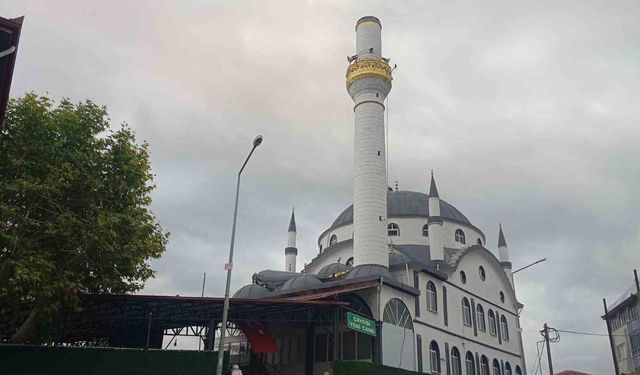 Amasya'da şiddetli fırtına ve dolu hasara yol açtı