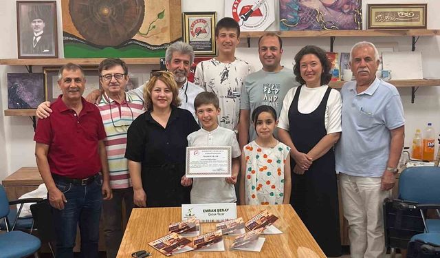 Balıkesirli çocuk yazar Emrah Şenay'dan, yazar ve şairlere söyleşi