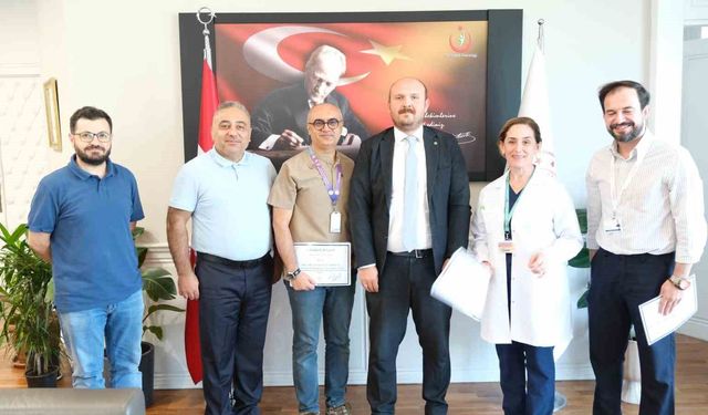 Bursa Şehir Hastanesi'nde anne karnında hayat kurtaran müdahale