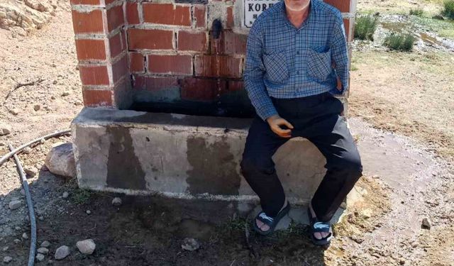 Doğup büyüdüğü köyüne 8 çeşme yaptırdı