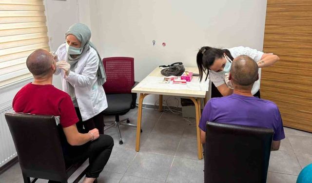 Düzce'de Engelsiz Yaşam Merkezinde ağız ve diş sağlığı taraması