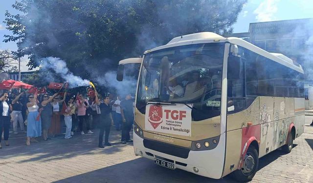 Edirne'de Türkiye Şampiyonu minik sporculara coşkulu karşılama