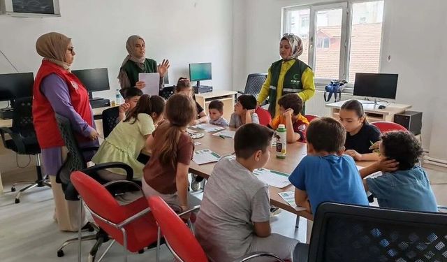 Erfelek'te gençlere 'bağımsızlık ve teknoloji' farkındalığı