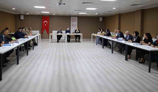 Erzincan'da kadına yönelik şiddetle mücadele toplantısı yapıldı