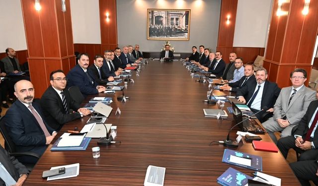 Erzurum'da dijital dönüşüm hamlesi: Veri merkezi yatırımları için ilk adım atıldı