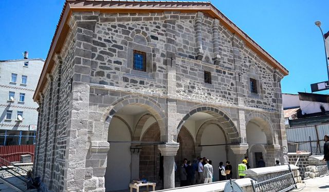 Fetih Cami restorasyonunda sona doğru
