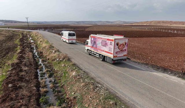 Gezici mobil mamografi aracı Midyat'ta kanser taramalarını vatandaşların ayağına götürdü
