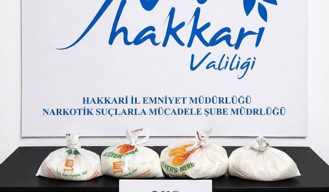 Hakkari'de 5 adrese uyuşturucu operasyonu