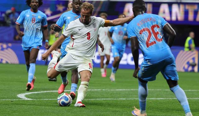 Harry Kane yıldızlaştı, İngiltere turladı