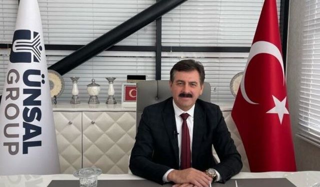 Hava taksiyle köyüne uçtu, tarlaya indi