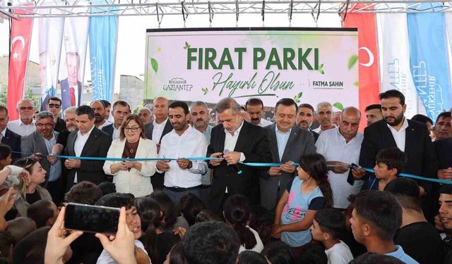 Hayat Projesi Fırat Mahallesi Parkı hizmete açıldı