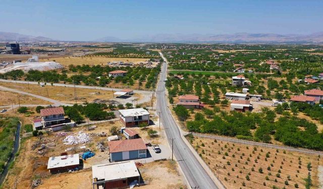 İki önemli yol aksında çalışmalar eş zamanlı sürüyor