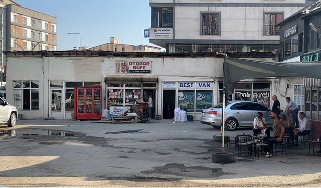 İl olmaya aday Yüksekova geçici otogara mahkum edildi